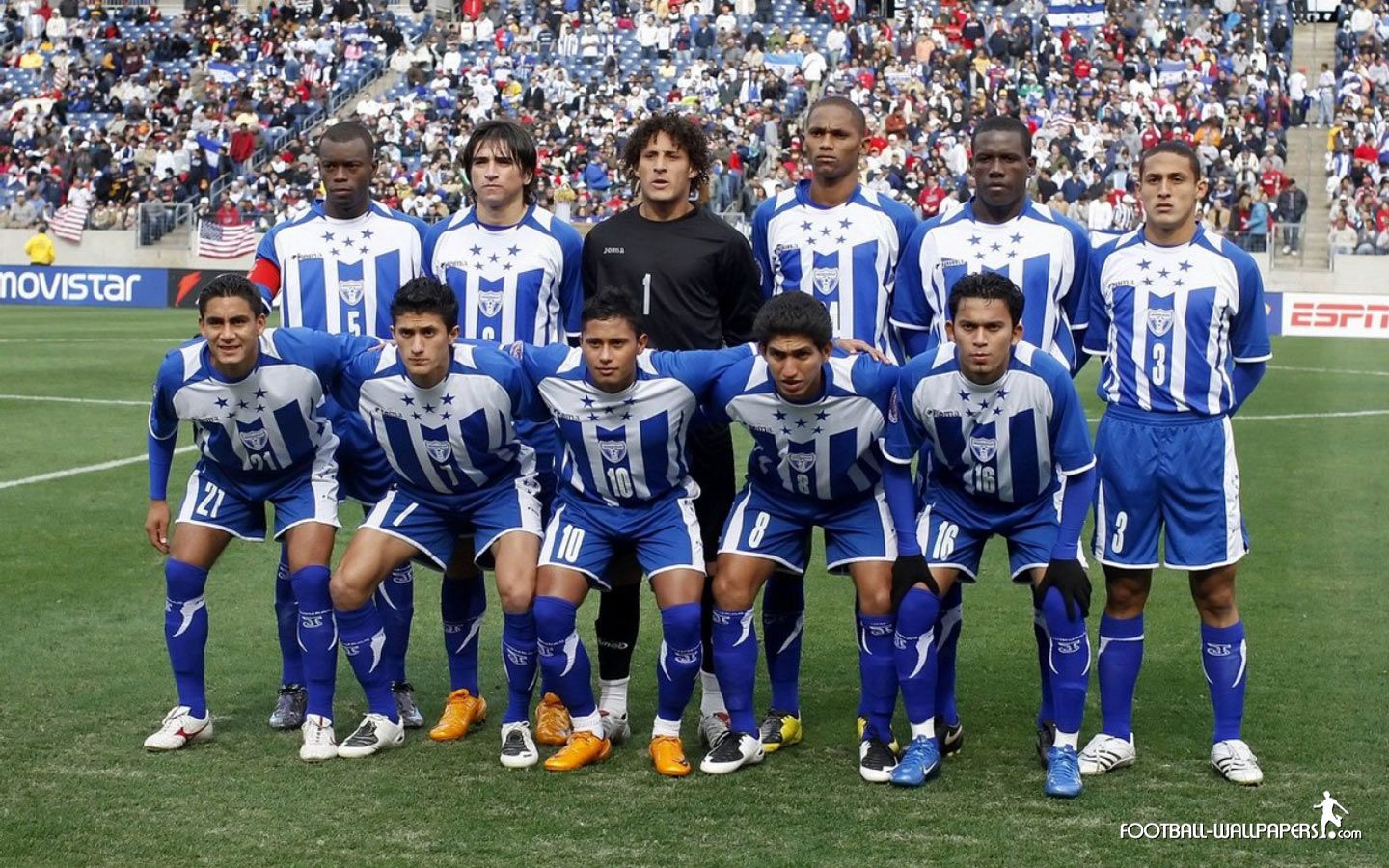 photo Honduras National Football Team https www shutterstock com editorial image editorial honduras vs mexico san pedro sula 10 oct 2017 9126805f