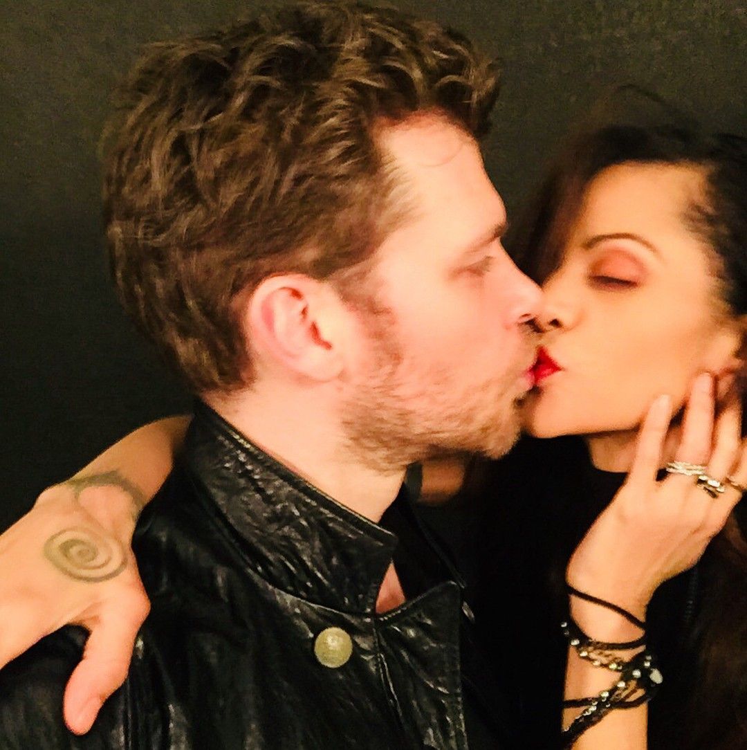 photo Joseph Morgan Kiss joseph morgan and persia white