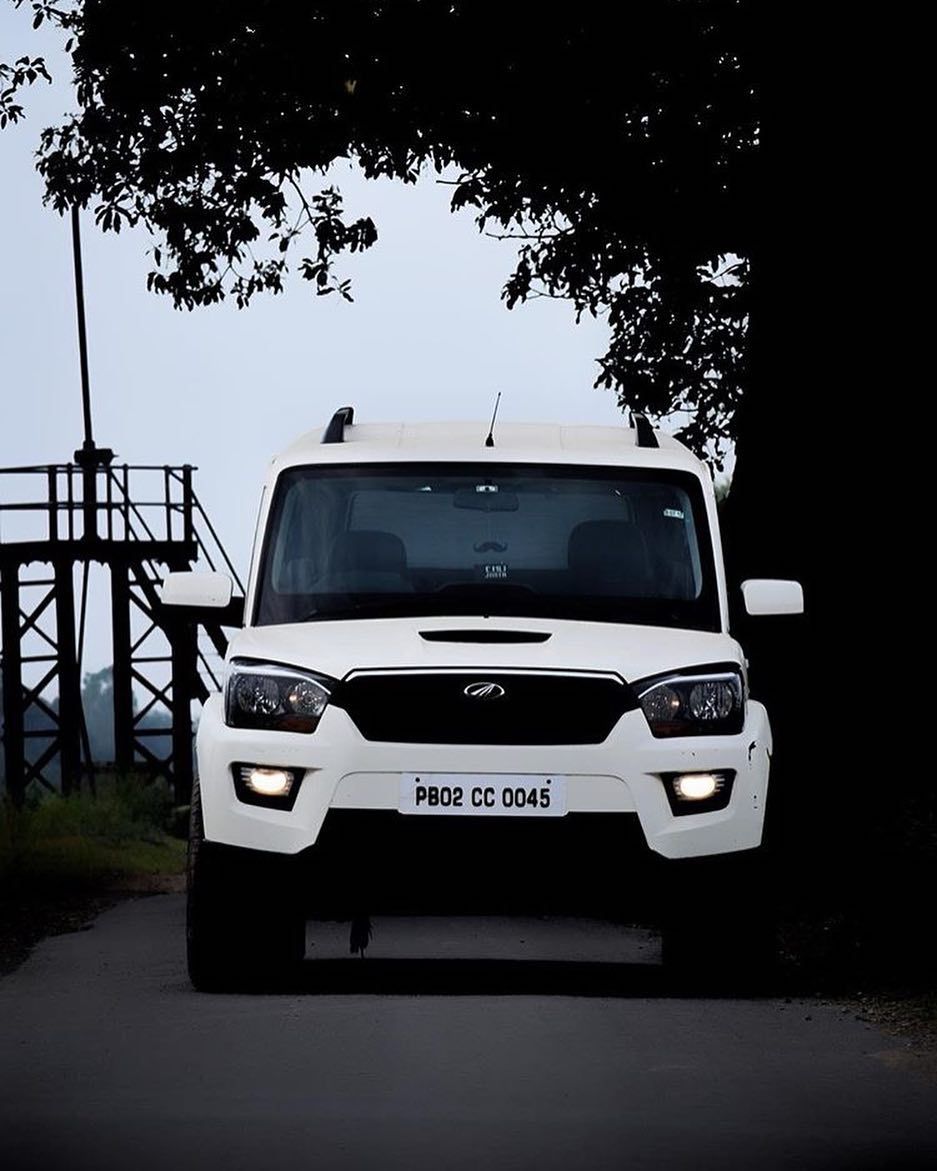 pic Mahindra Scorpio Wallpaper mahindra scorpio new model car specs wallpaper hd